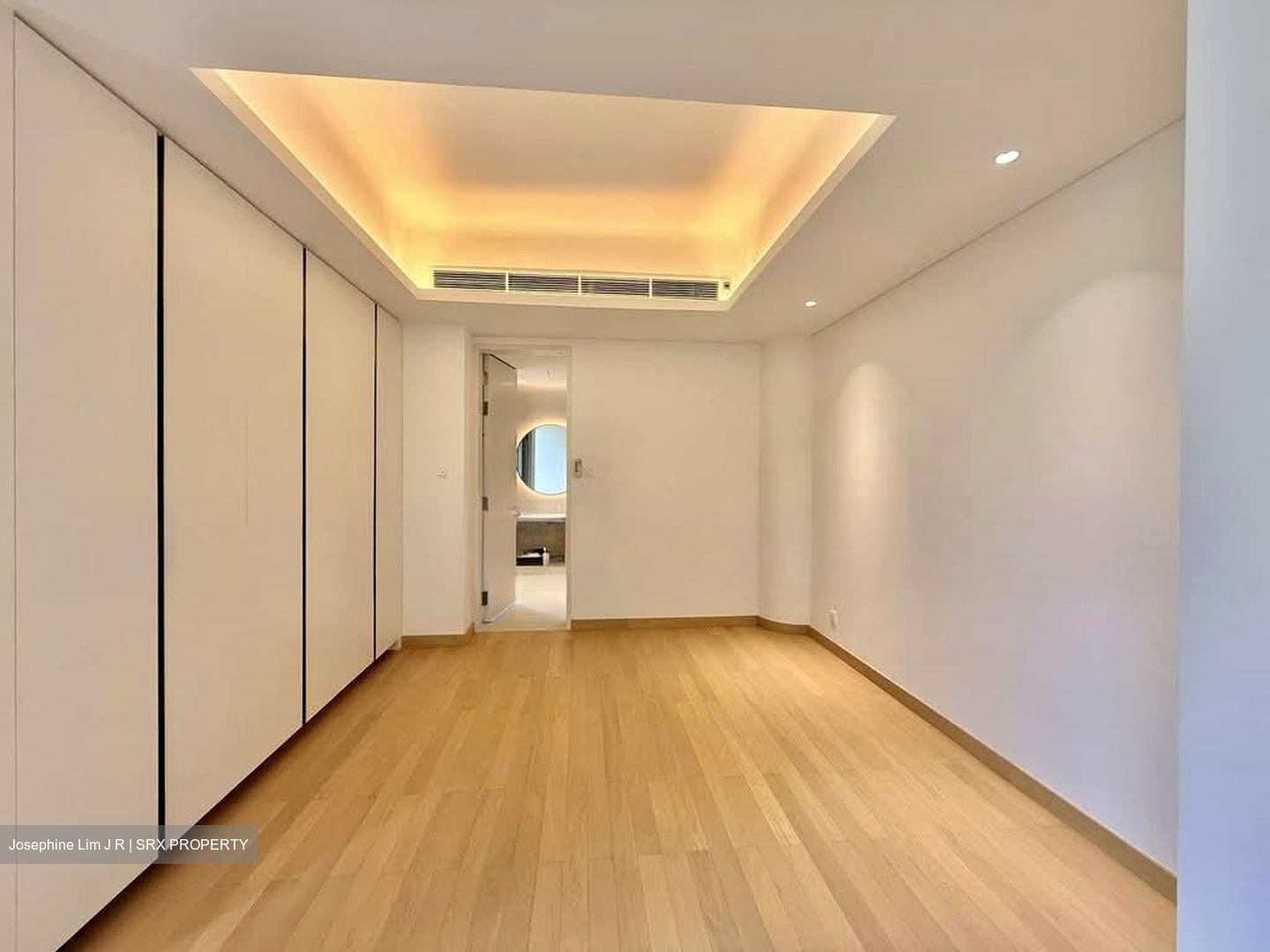 The Colonnade (D10), Condominium #563475351